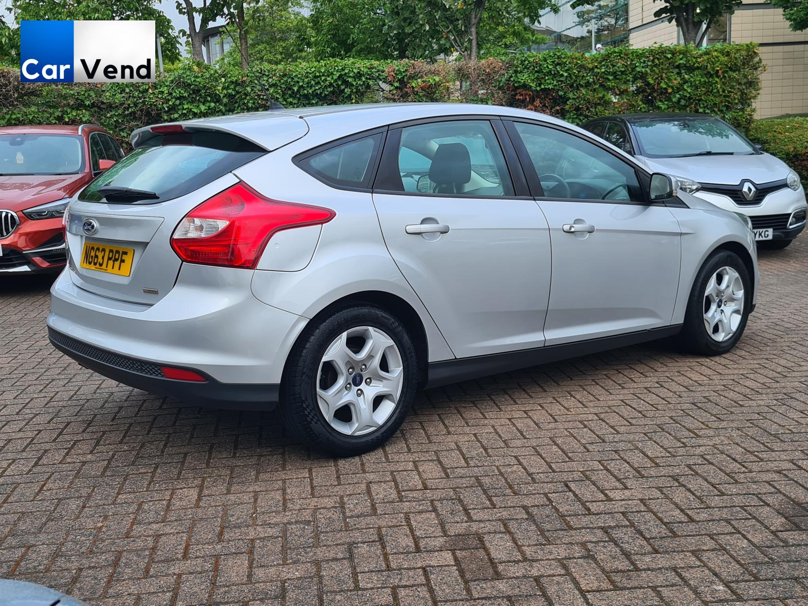 Ford Focus 1.0T EcoBoost Edge Hatchback 5dr Petrol Manual Euro 5 (s/s) (100 ps)