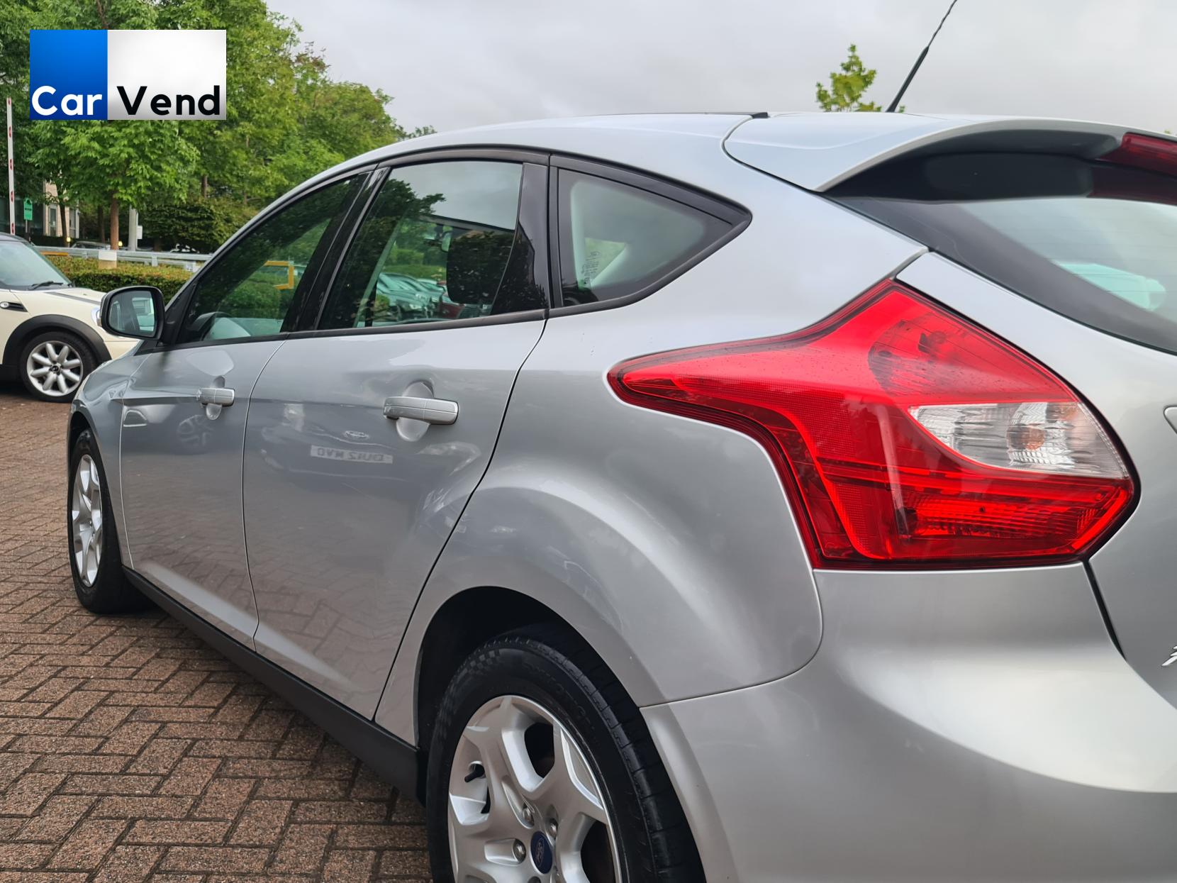 Ford Focus 1.0T EcoBoost Edge Hatchback 5dr Petrol Manual Euro 5 (s/s) (100 ps)