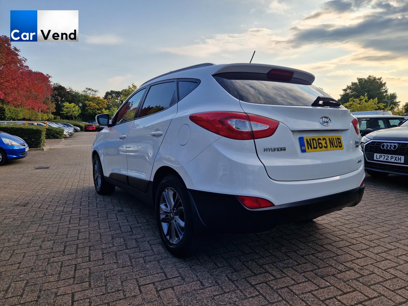 Hyundai ix35 2.0 CRDi SE SUV 5dr Diesel Auto 4WD Euro 5 (134 bhp)