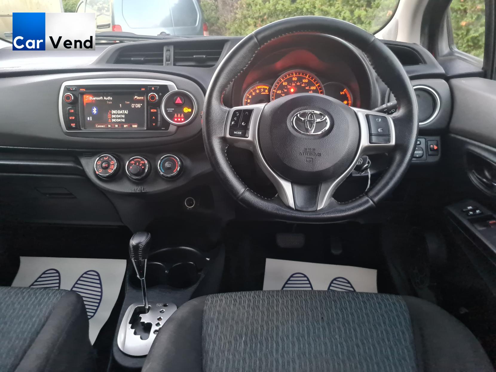 Toyota Yaris 1.33 Dual VVT-i TR Hatchback 5dr Petrol Multidrive S Euro 5 (101 ps)