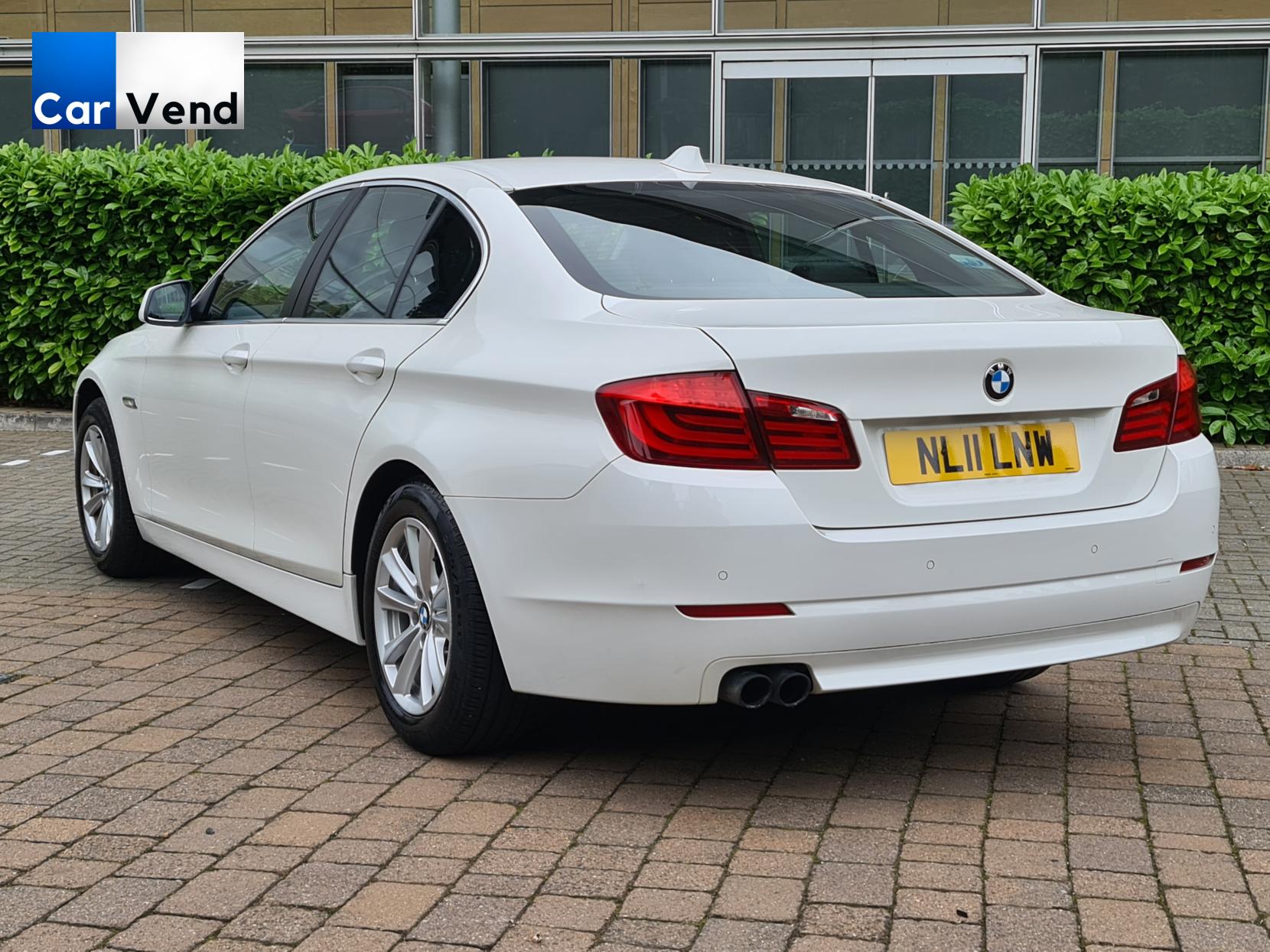 BMW 5 Series 2.0 520d SE Saloon 4dr Diesel Steptronic Euro 5 (184 ps)