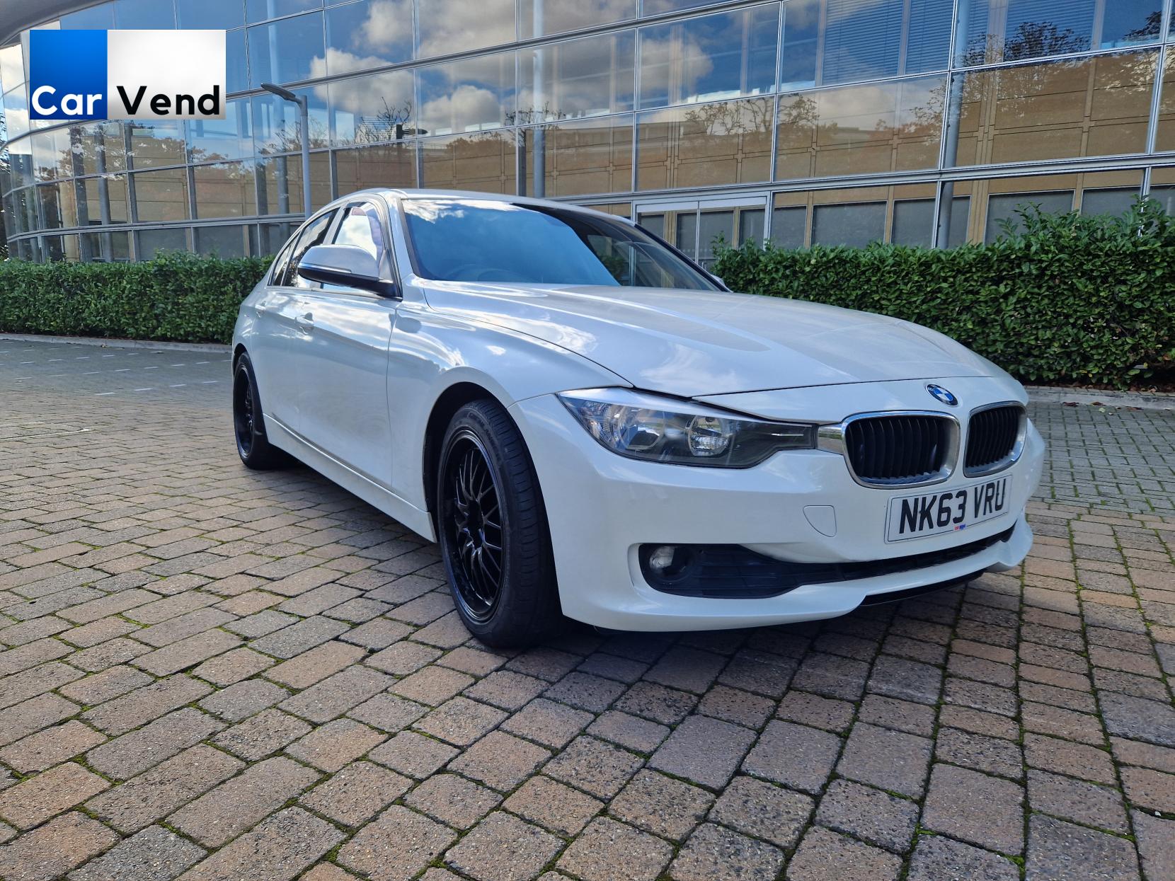 BMW 3 Series 1.6 320i ED EfficientDynamics Saloon 4dr Petrol Manual Euro 6 (s/s) (170 ps)