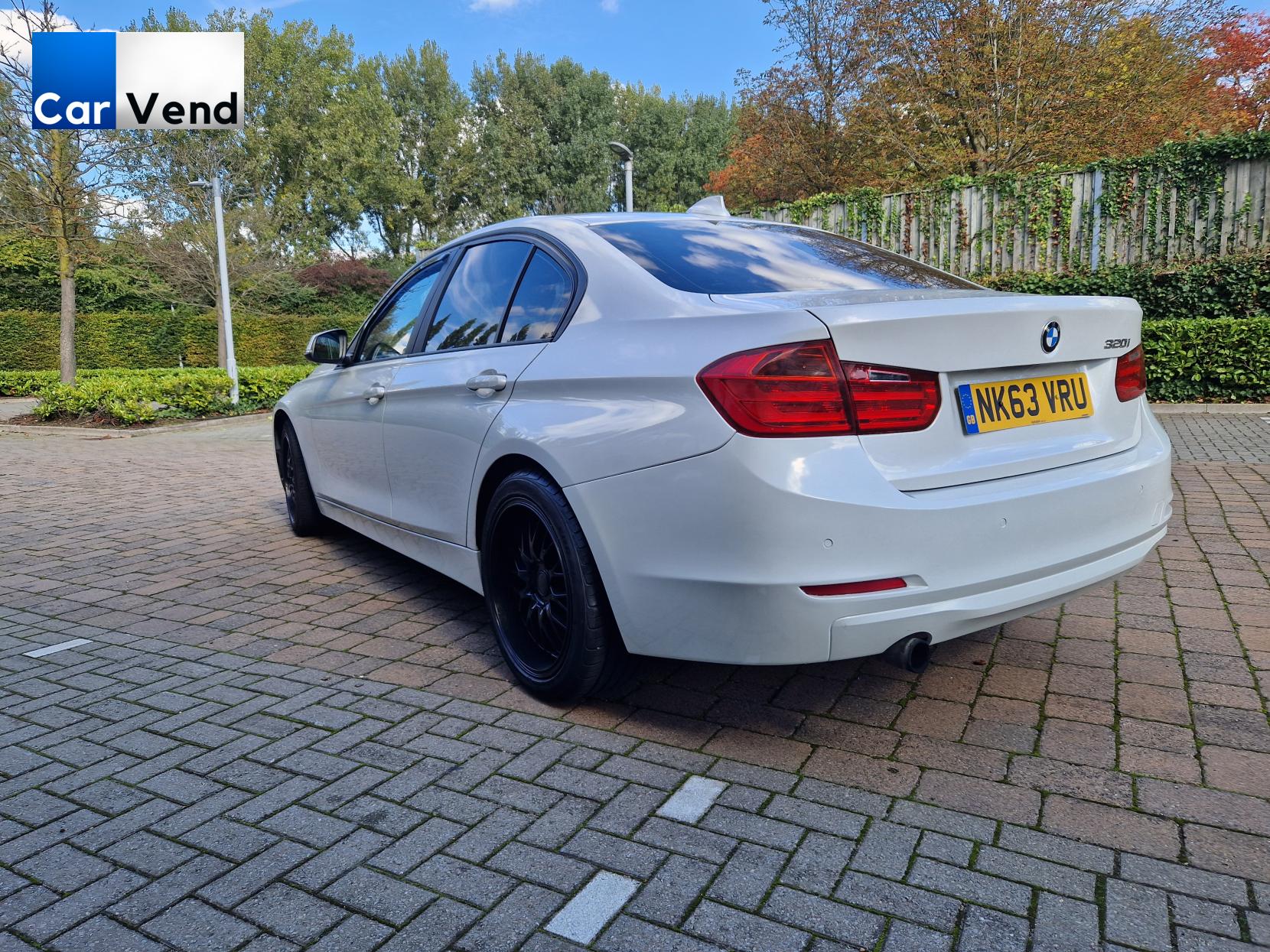 BMW 3 Series 1.6 320i ED EfficientDynamics Saloon 4dr Petrol Manual Euro 6 (s/s) (170 ps)