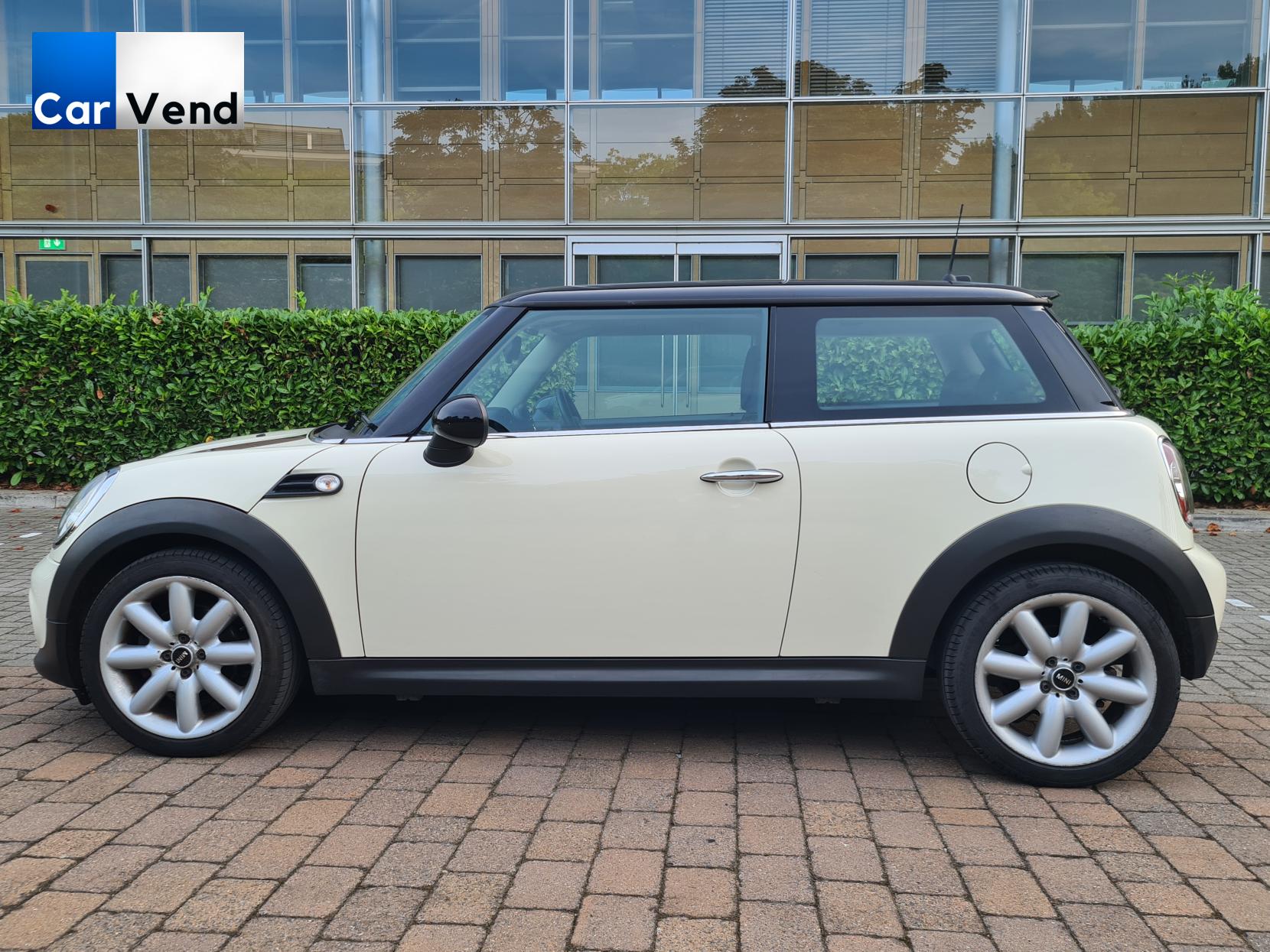 MINI Hatch 1.6 Cooper Hatchback 3dr Petrol Manual Euro 5 (s/s) (122 ps)