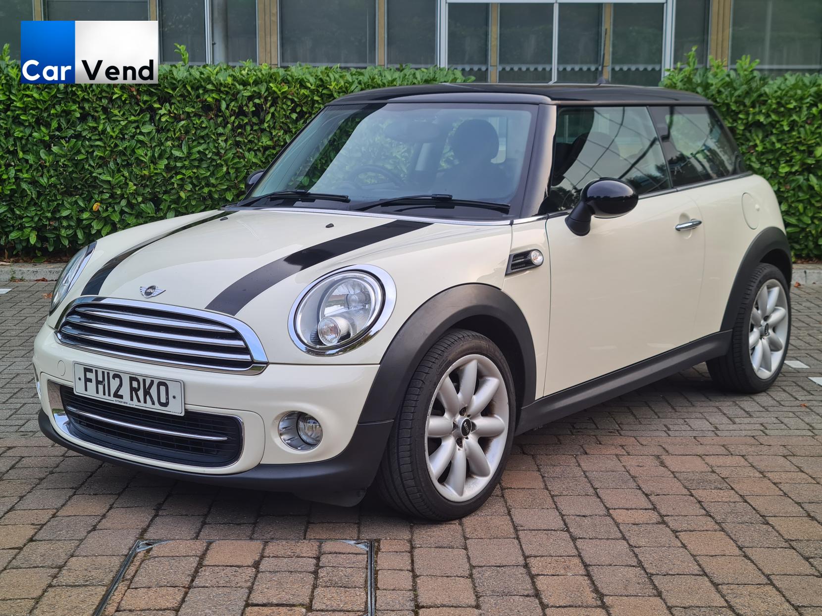 MINI Hatch 1.6 Cooper Hatchback 3dr Petrol Manual Euro 5 (s/s) (122 ps)