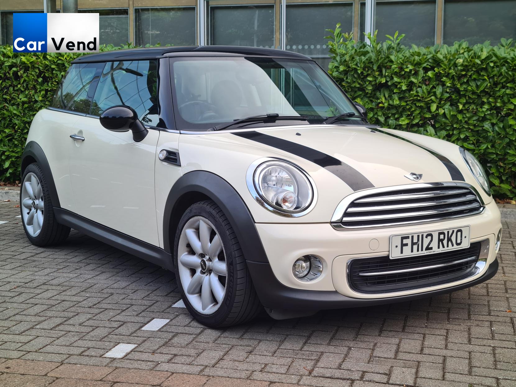 MINI Hatch 1.6 Cooper Hatchback 3dr Petrol Manual Euro 5 (s/s) (122 ps)