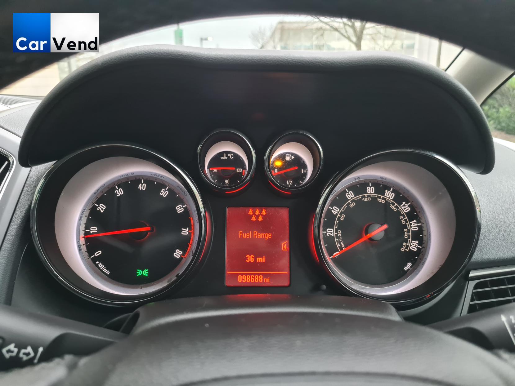 Vauxhall Zafira Tourer 1.4T 16V SE MPV 5dr Petrol Manual Euro 5 (140 ps)