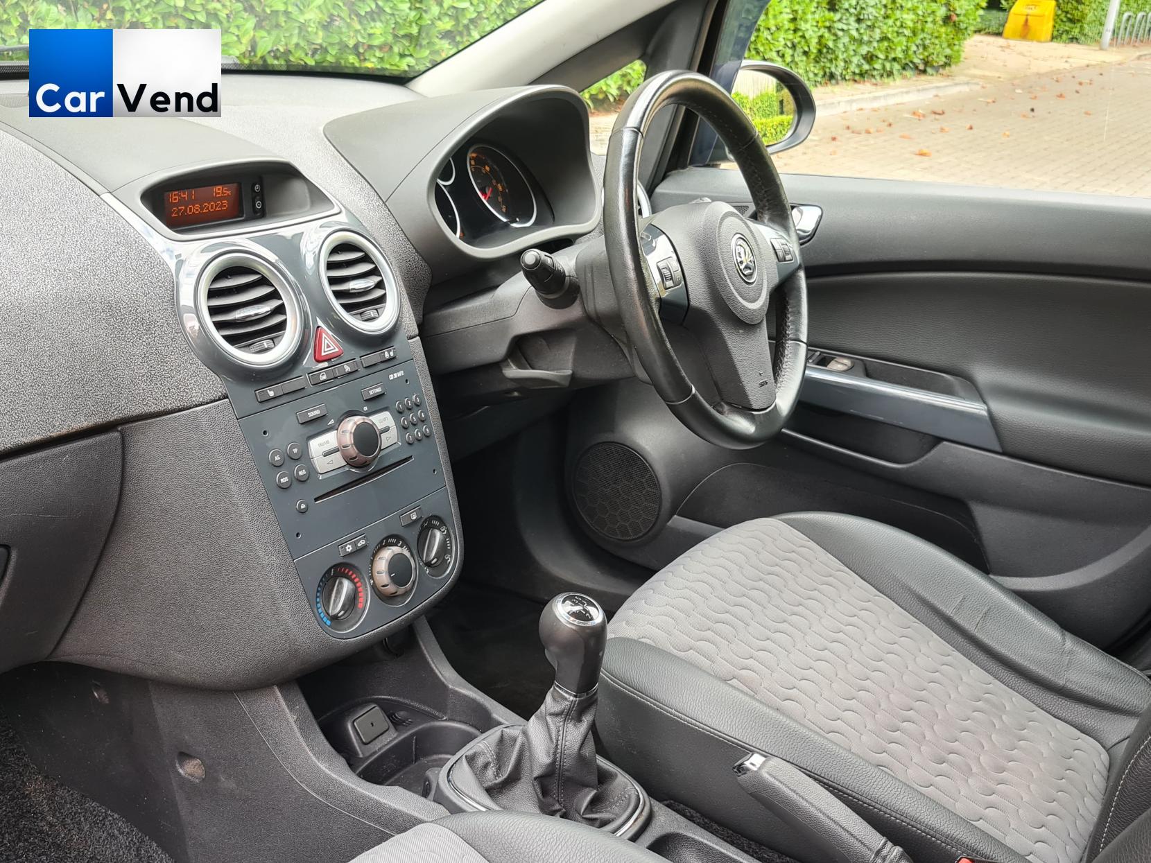 Vauxhall Corsa 1.4 16V SE Hatchback 5dr Petrol Manual Wide Ratio Euro 5 (100 ps)