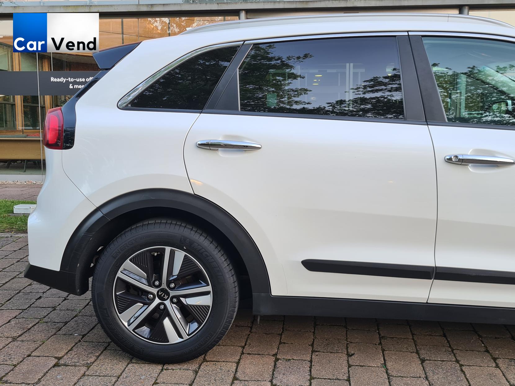 Kia Niro 1.6 GDi 2 SUV 5dr Petrol Hybrid DCT Euro 6 (s/s) (139 bhp)