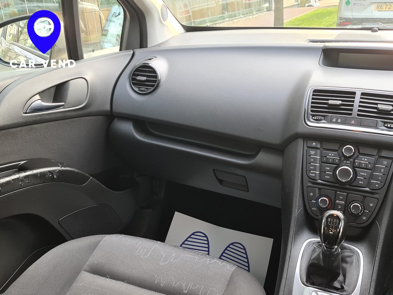 Vauxhall Meriva 1.4i Exclusiv MPV 5dr Petrol Manual Euro 6 (100 ps)