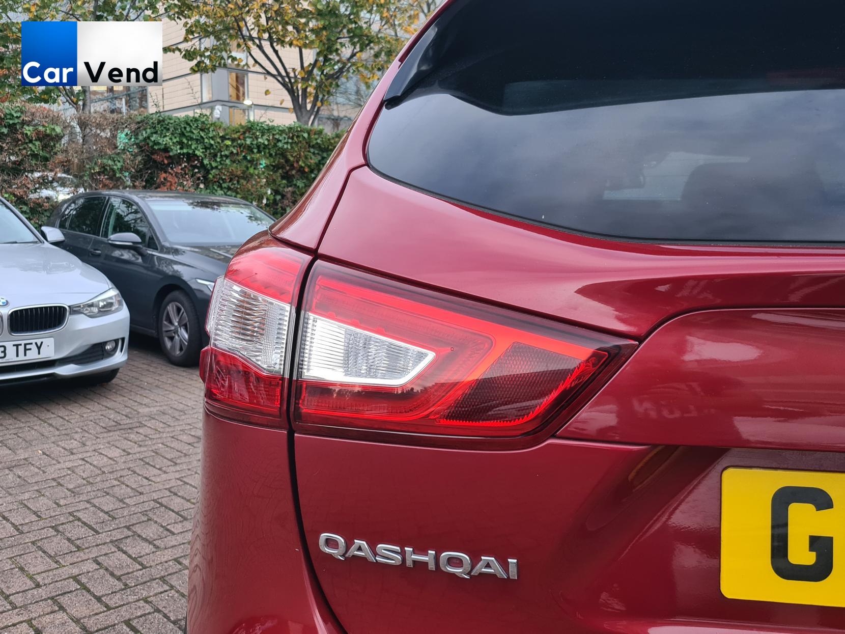 Nissan Qashqai 1.2 DIG-T n-tec+ SUV 5dr Petrol XTRON 2WD Euro 5 (s/s) (115 ps)