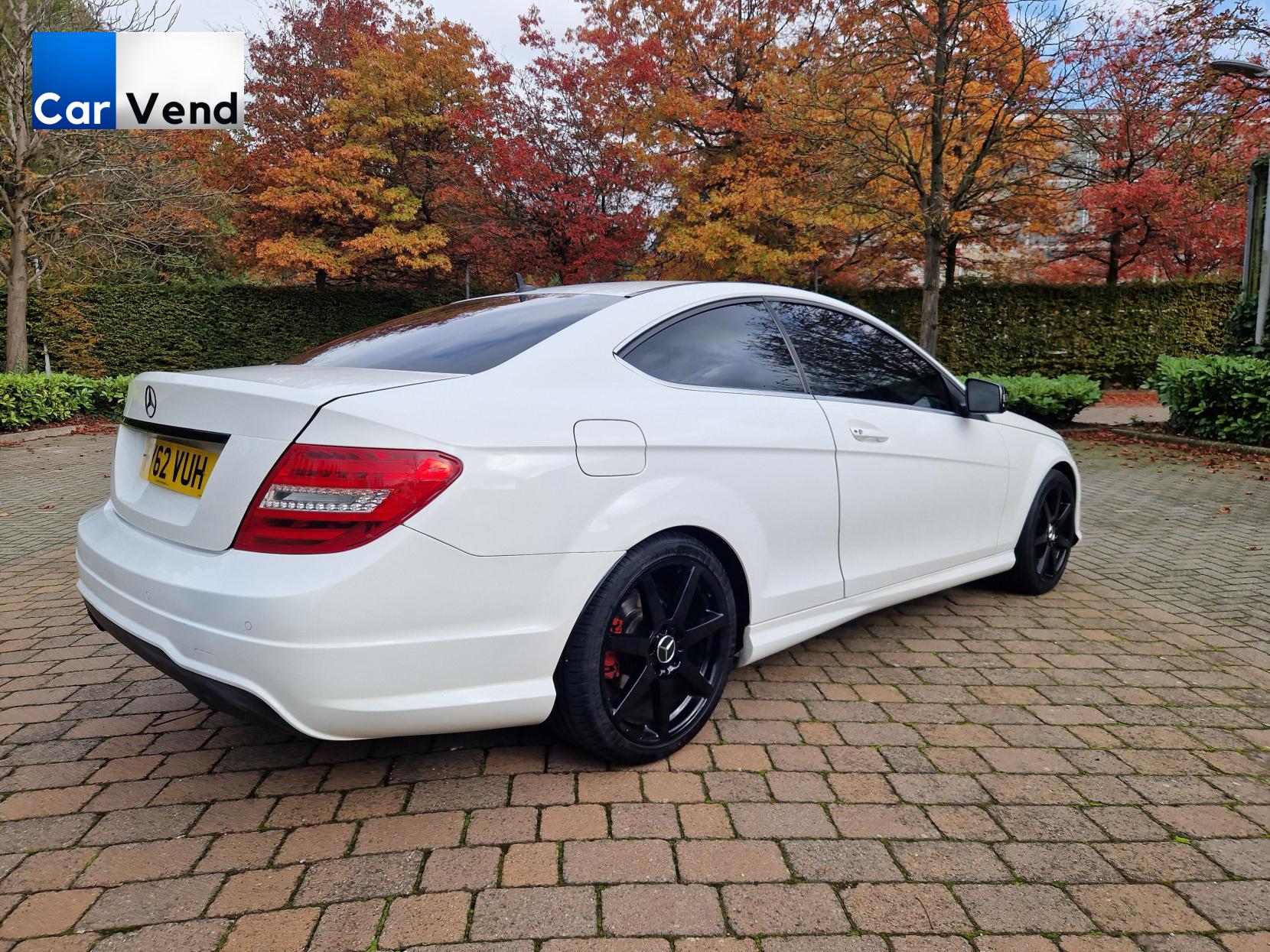 Mercedes-Benz C Class 1.6 C180 BlueEfficiency AMG Sport Coupe 2dr Petrol G-Tronic+ Euro 5 (s/s) (156 ps)