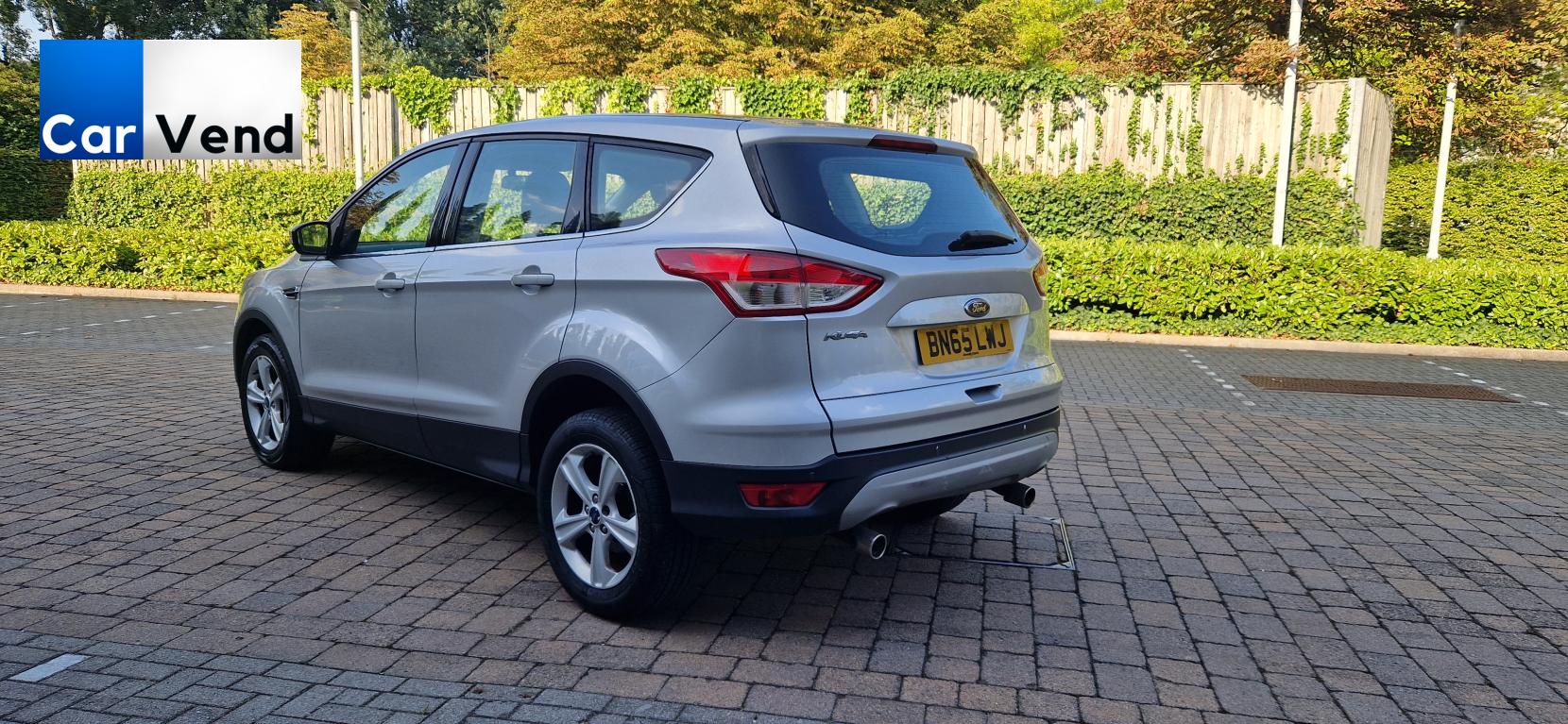 Ford Kuga 2.0 TDCi Zetec SUV 5dr Diesel Manual 2WD Euro 6 (s/s) (150 ps)