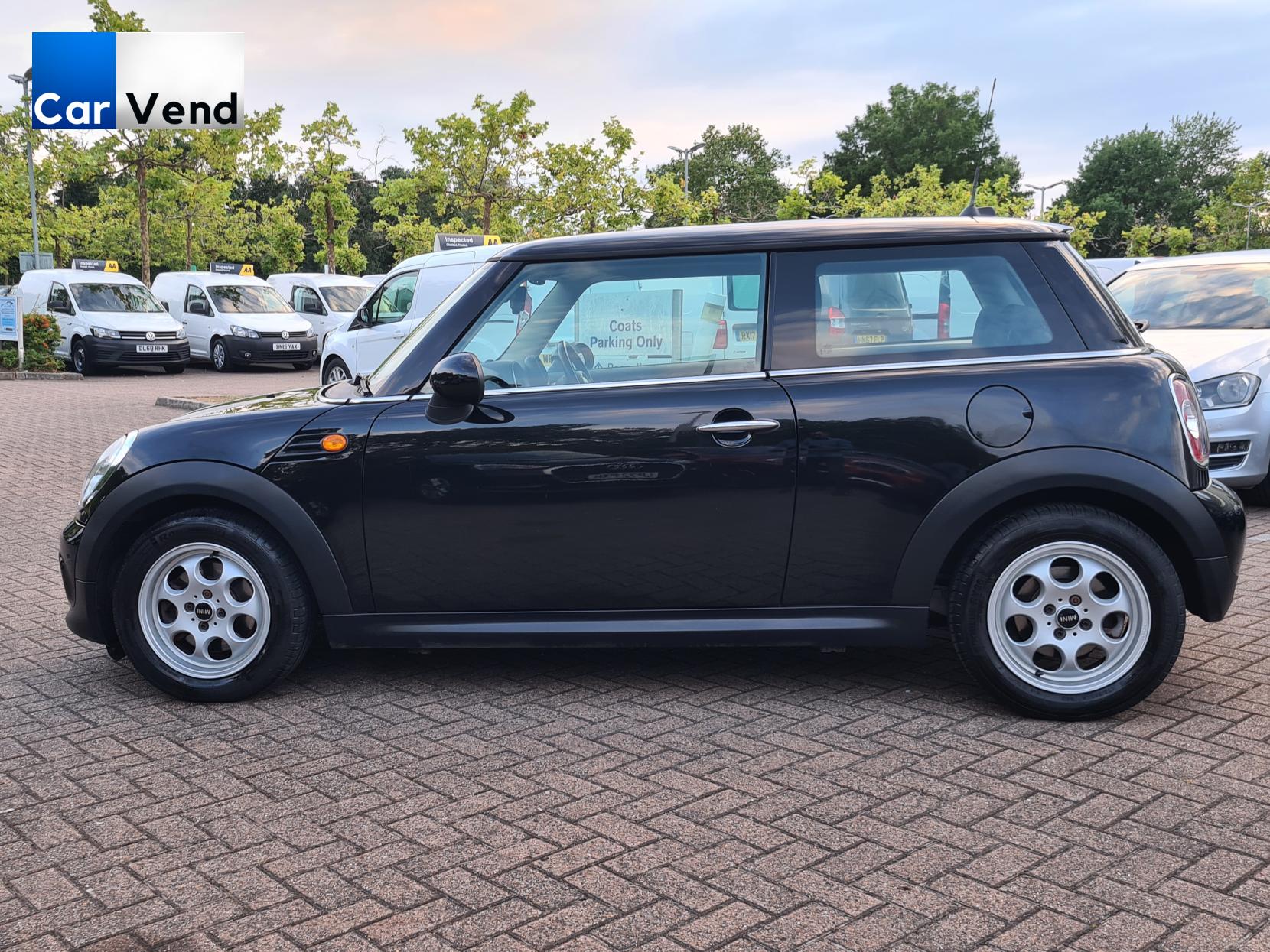 MINI Hatch 1.6 One Hatchback 3dr Petrol Manual Euro 5 (98 ps)