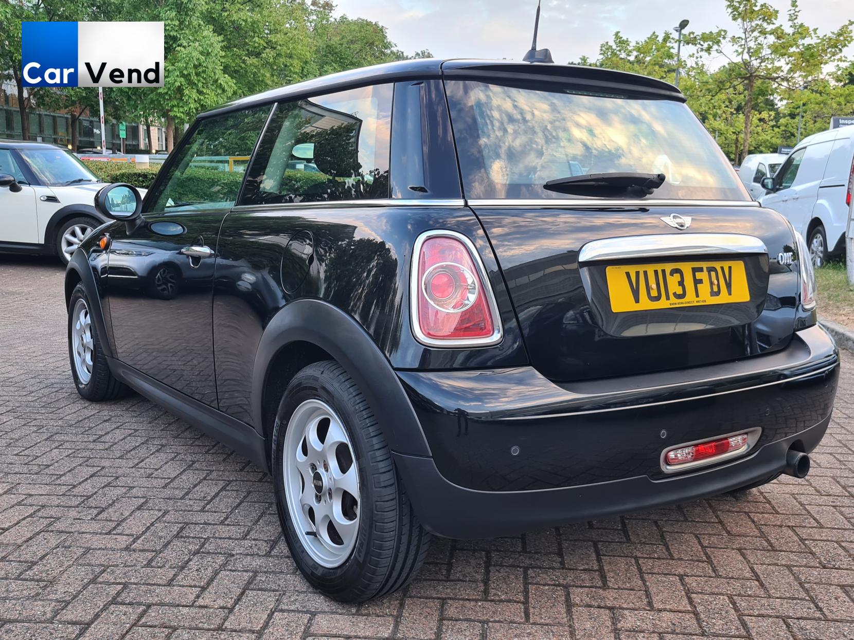 MINI Hatch 1.6 One Hatchback 3dr Petrol Manual Euro 5 (98 ps)