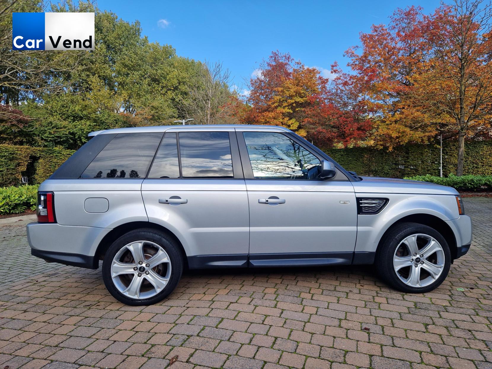 Land Rover Range Rover Sport 3.0 SD V6 HSE Luxury SUV 5dr Diesel Auto 4WD Euro 5 (255 bhp)