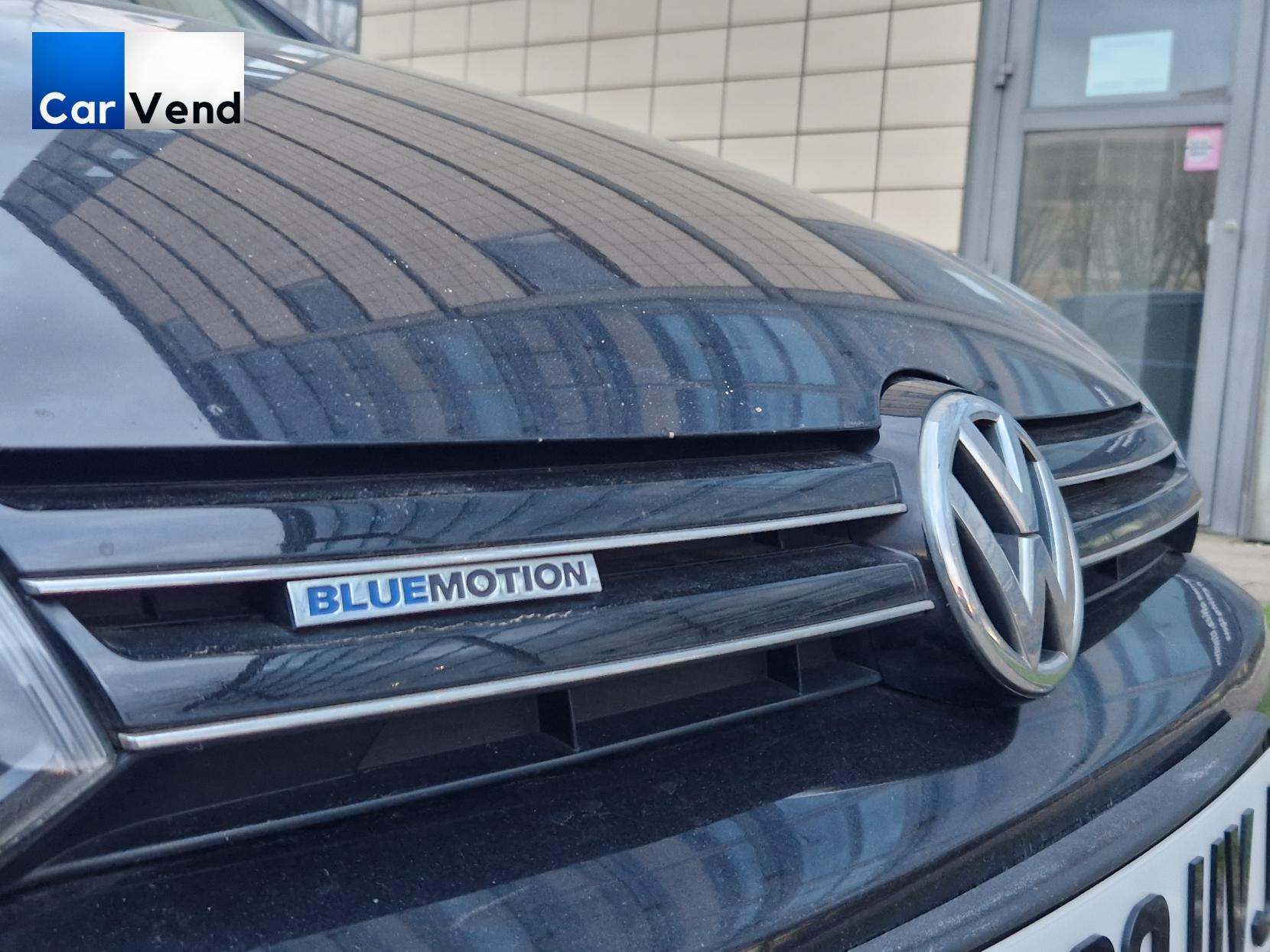 Volkswagen Golf 1.6 TDI BlueMotion Hatchback 5dr Diesel Manual Euro 5 (s/s) (105 ps)