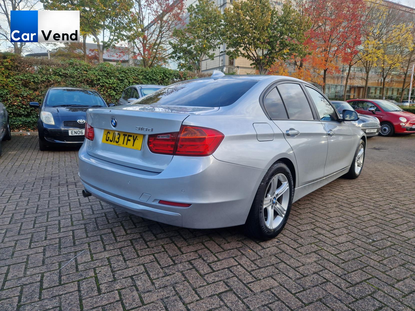 BMW 3 Series 2.0 318d SE Saloon 4dr Diesel Auto Euro 5 (s/s) (143 ps)