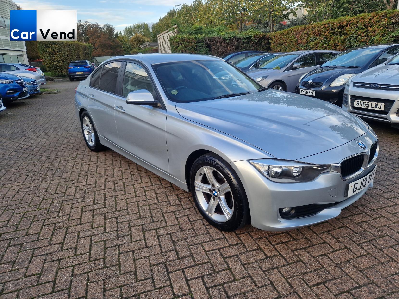 BMW 3 Series 2.0 318d SE Saloon 4dr Diesel Auto Euro 5 (s/s) (143 ps)