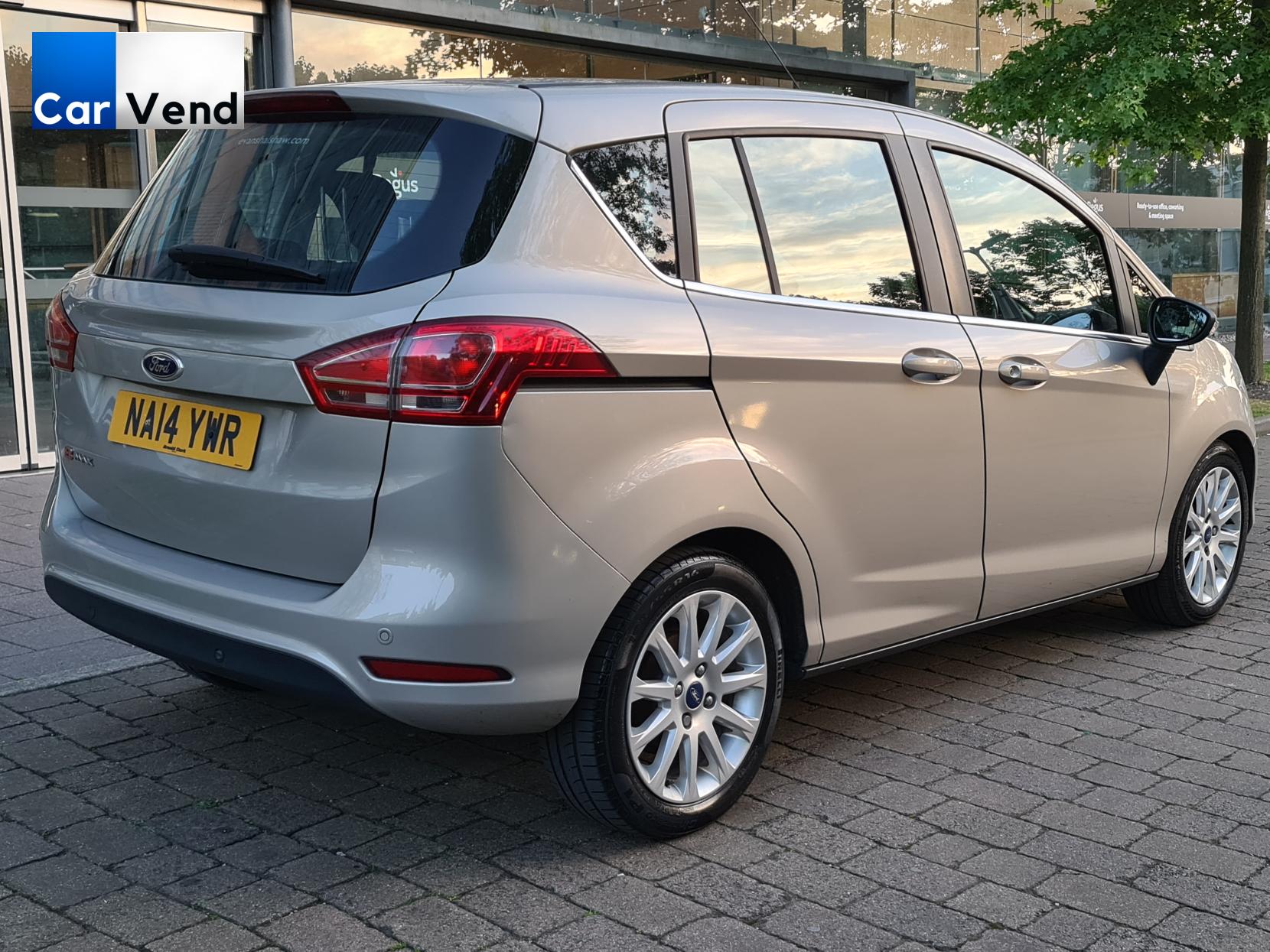 Ford B-Max 1.6 Titanium MPV 5dr Petrol Powershift Euro 5 (105 ps)