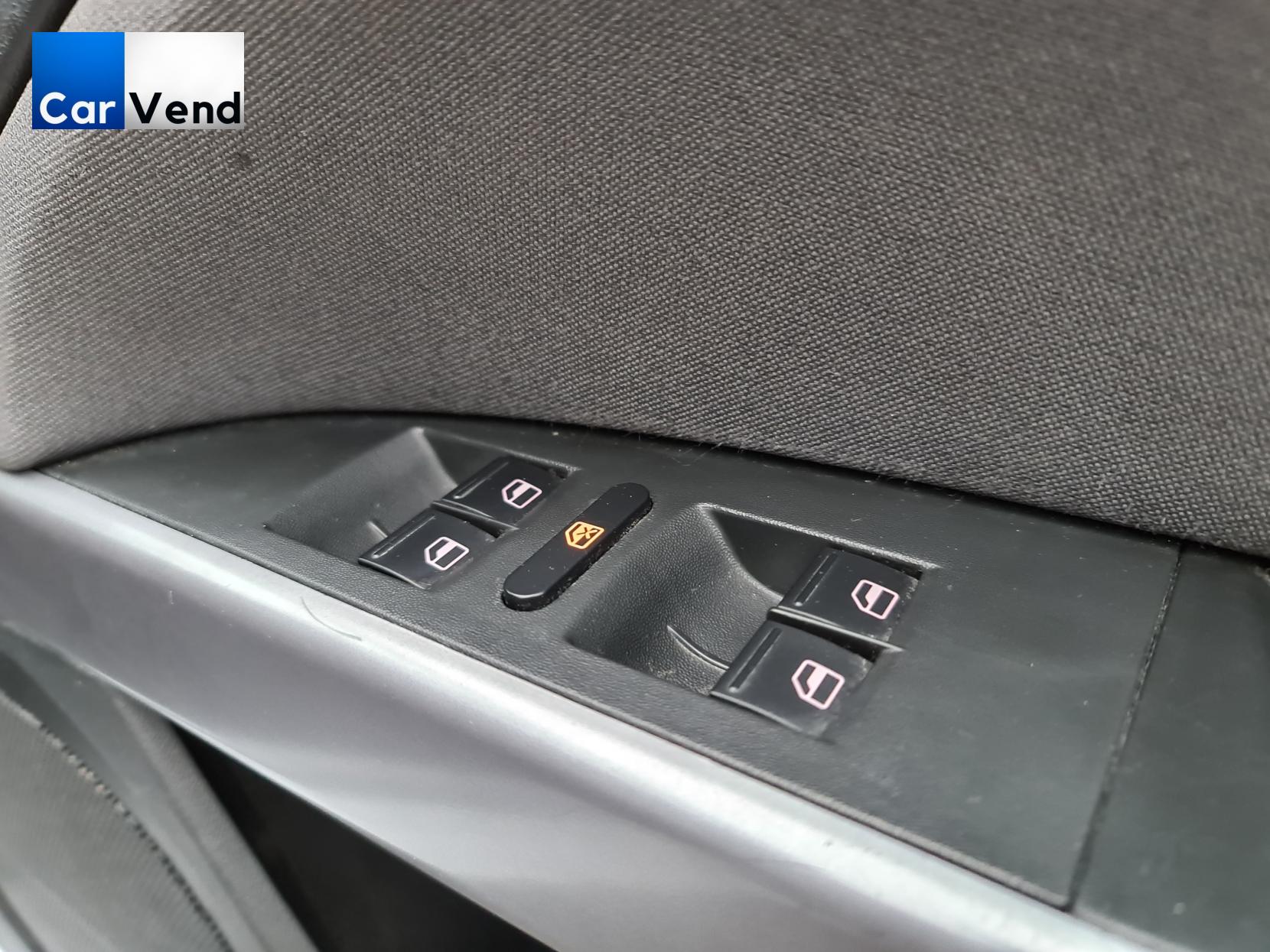 SEAT Leon 1.4 TSI SE Hatchback 5dr Petrol Manual Euro 4 (125 ps)